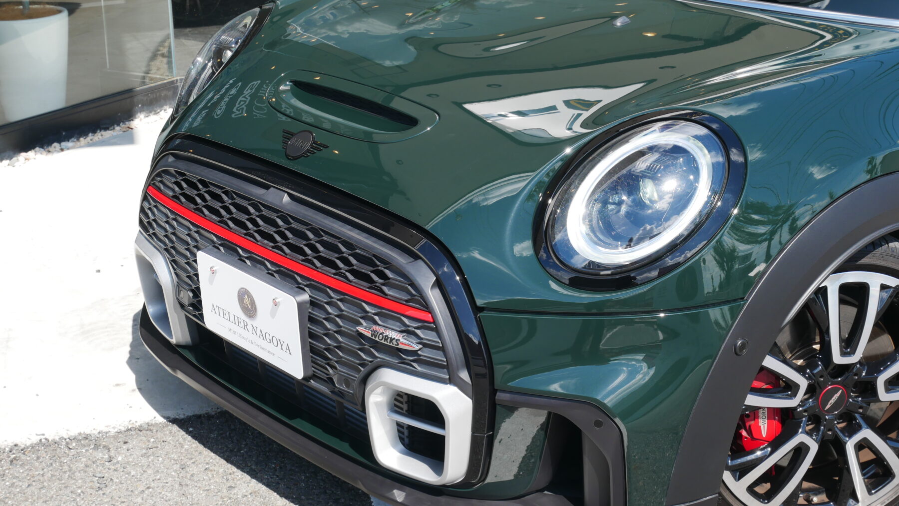MINI ジョン・クーパー・ワークス ３ドア JCWトリム 車両写真