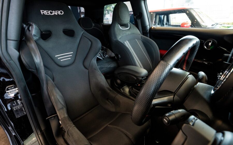 RECARO Seats